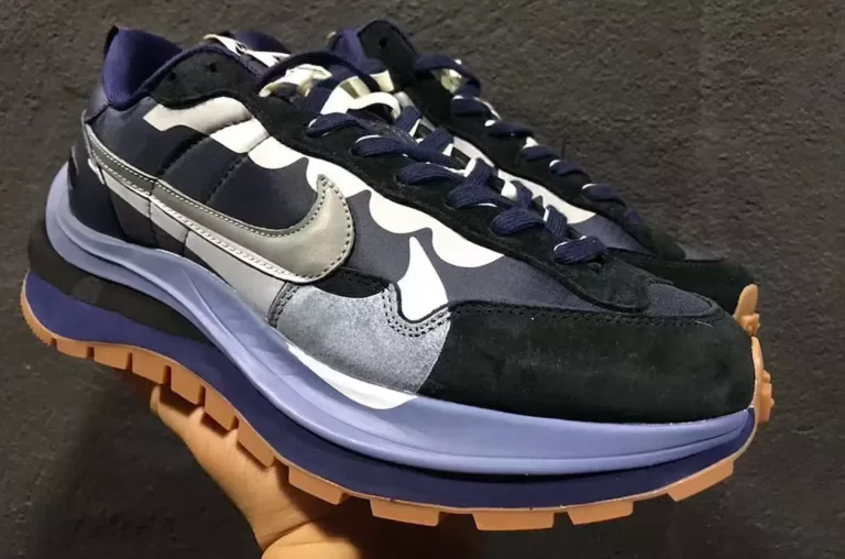 Sacai x Nike LD Waffle Returns in 2024 with "Midnight Navy" & "Gorge Green" Colorways! Get ready for the iconic silhouette's comeback with fresh color schemes and classic deconstructionist details. Release date & retailers coming soon!