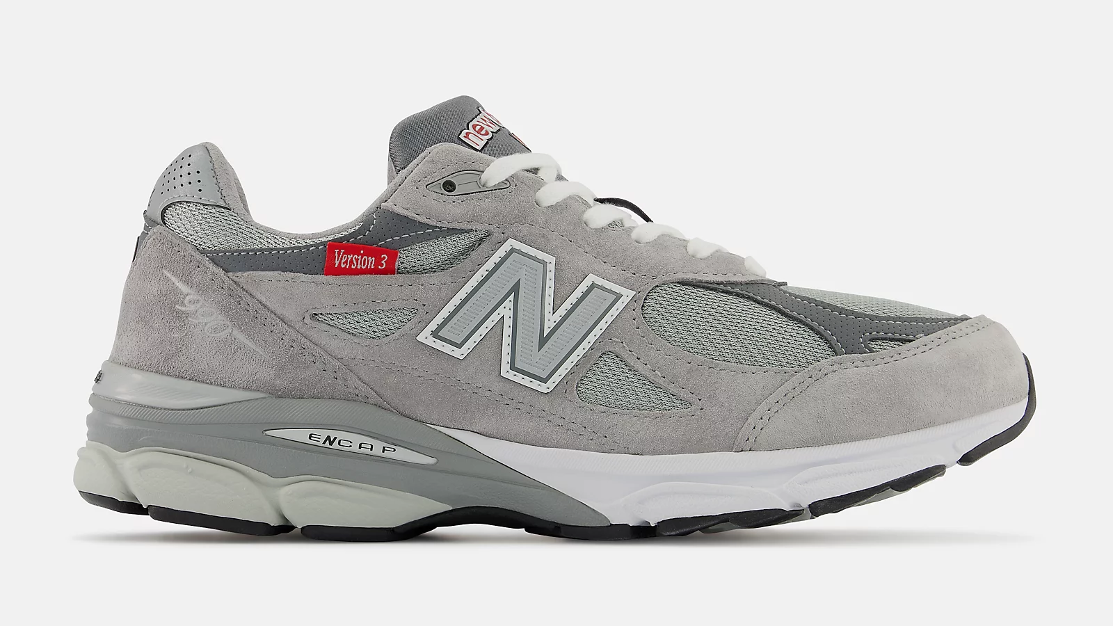 The 990’s original designers were tasked with creating the single best running shoe on the market. The finished product more than lived up to its billing. When it hit shelves for the first time in 1982 the 990 sported an elegantly understated grey colorway, and a then unheard of three-figure price tag. For avid runners and ahead of the curve tastemakers alike, the 990 was a mark of quality and superior taste. There have been updates to the design since ’82, and more color options, but the 990’s aspirational status symbol aura has never changed. Simply put, the 990 is the shoe so good, that we’ve never stopped making it. The 990v3 features a premium upper construction and ENCAP midsole cushioning.