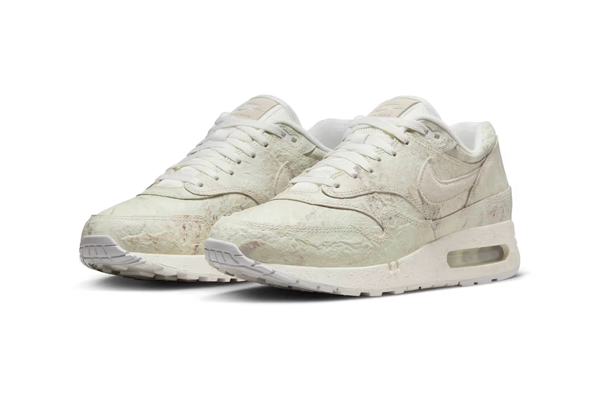 Own a piece of sneaker art! The Nike Air Max 1 '86 OG "Museum Masterpiece" arrives March 9th. Featuring marbled leather, "PLEASE DO NOT STEP ON THE ART" insoles, and a tribute to Tinker Hatfield, it's both stylish and unique. Don't miss out!